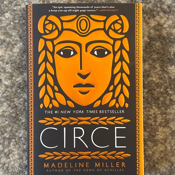 Other - Circe paperback book